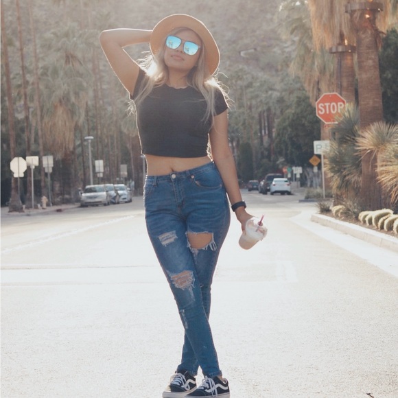 bella_cts